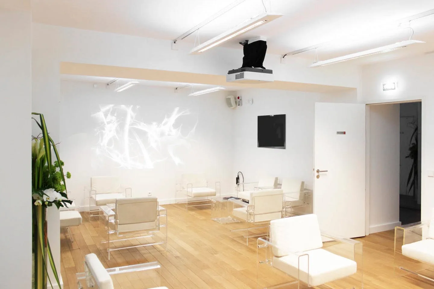 Prime Showroom in Palais-Royal, Paris — 3