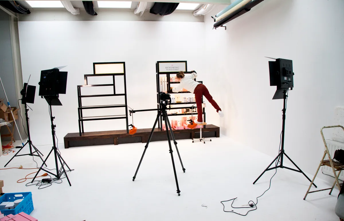 Private 84m² Photo Studio with Meeting Room and Makeup Area, photo shoot, pop-up rental in Amsterdam, second interior view