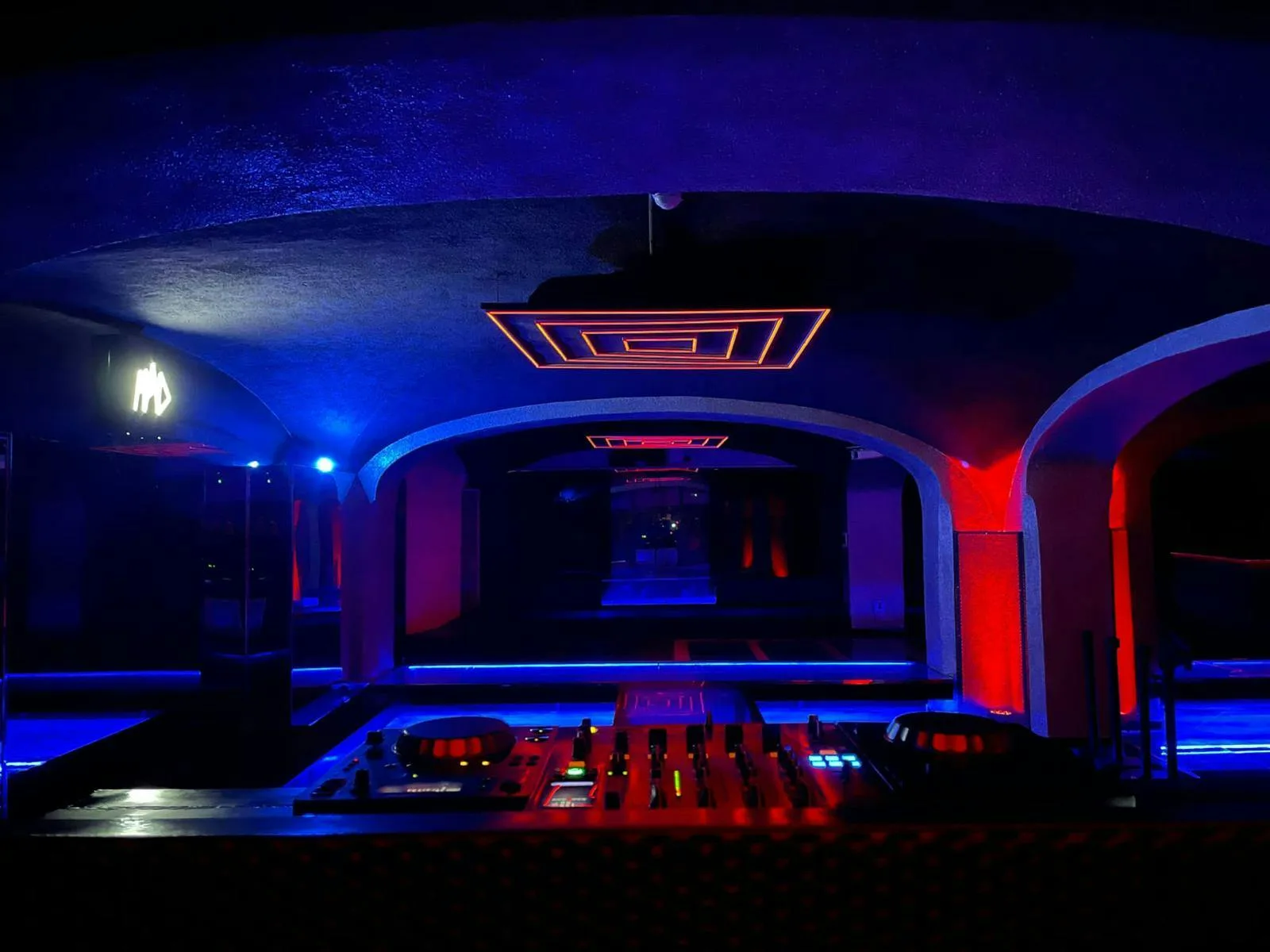 Private Event and Showroom Space on Corso Lodi, Milan — 2