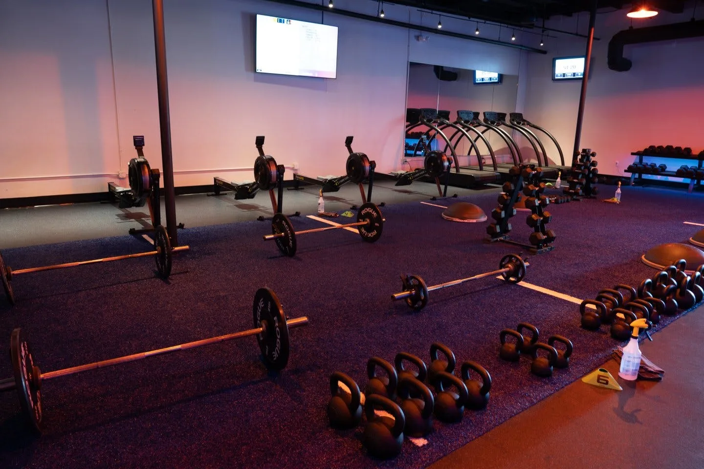 Private Gym in Woodland Hills for Filming and Photoshoots — 2