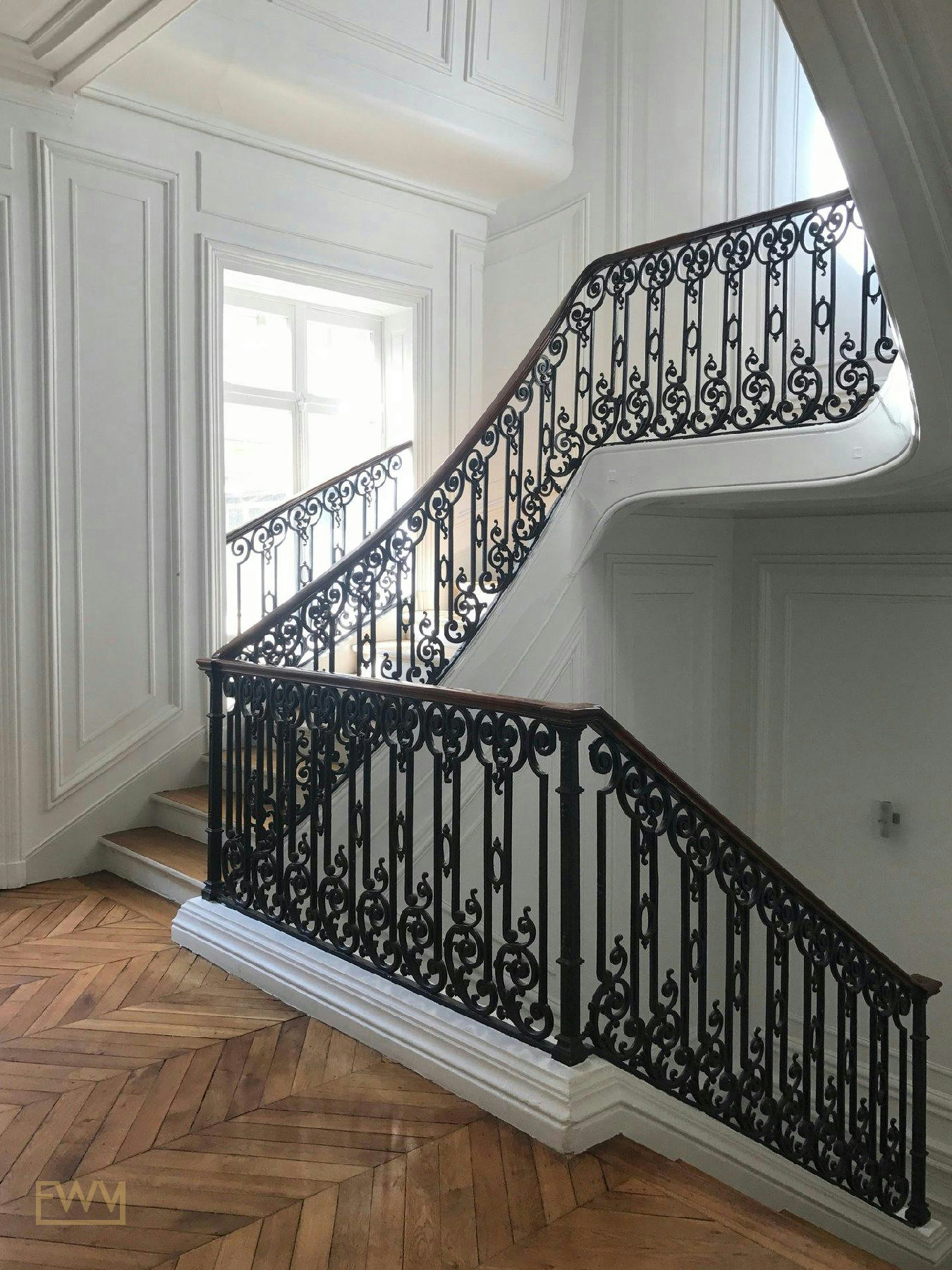Private Mansion near Saint-Lazare — 4