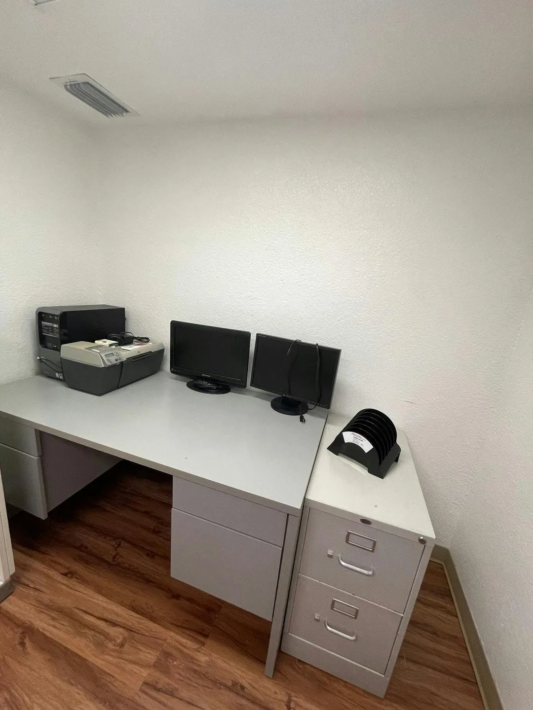 Private Office Room in Summerfield Showroom — 2