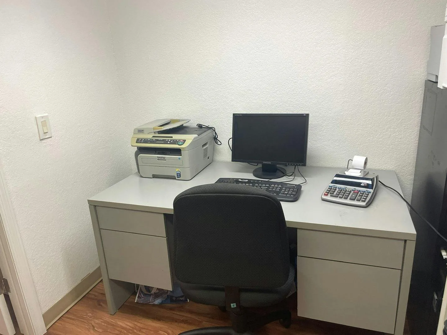 Private Office Room in Summerfield Showroom — 5