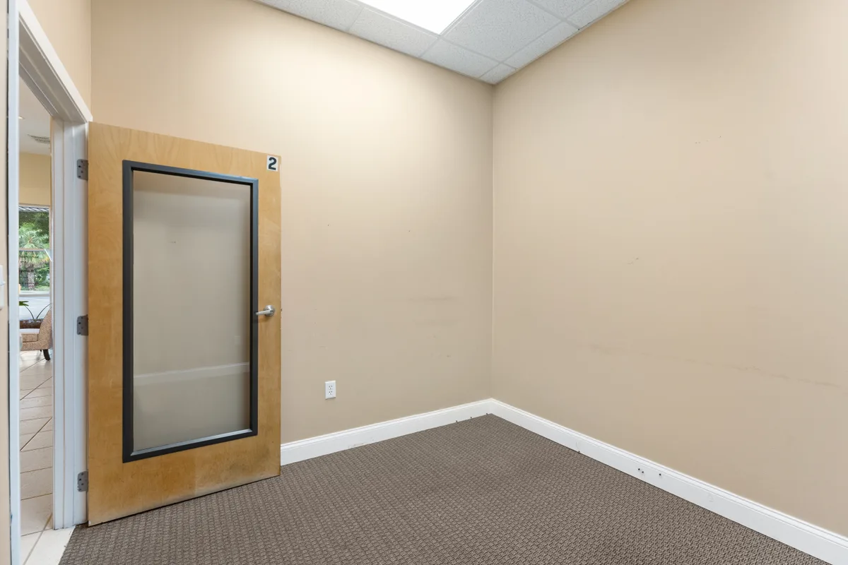 Private Office Space with Modern Amenities, corporate event, pop-up rental in Orlando, third interior view