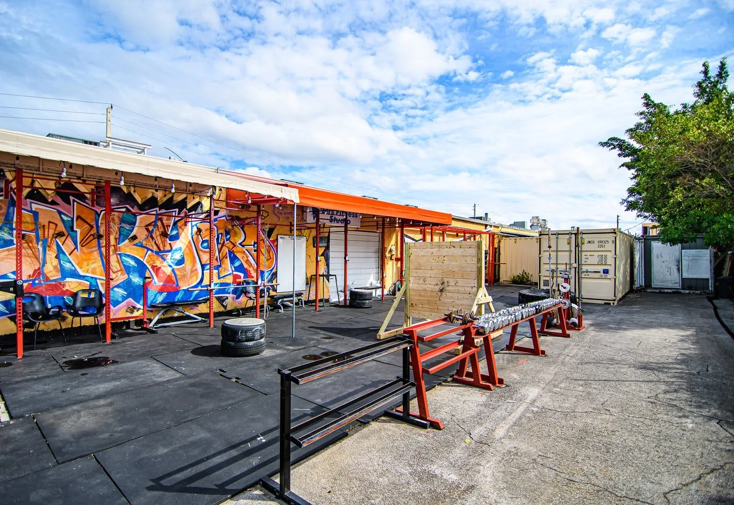 Private Outdoor Industrial Space in Oakland Park — 4