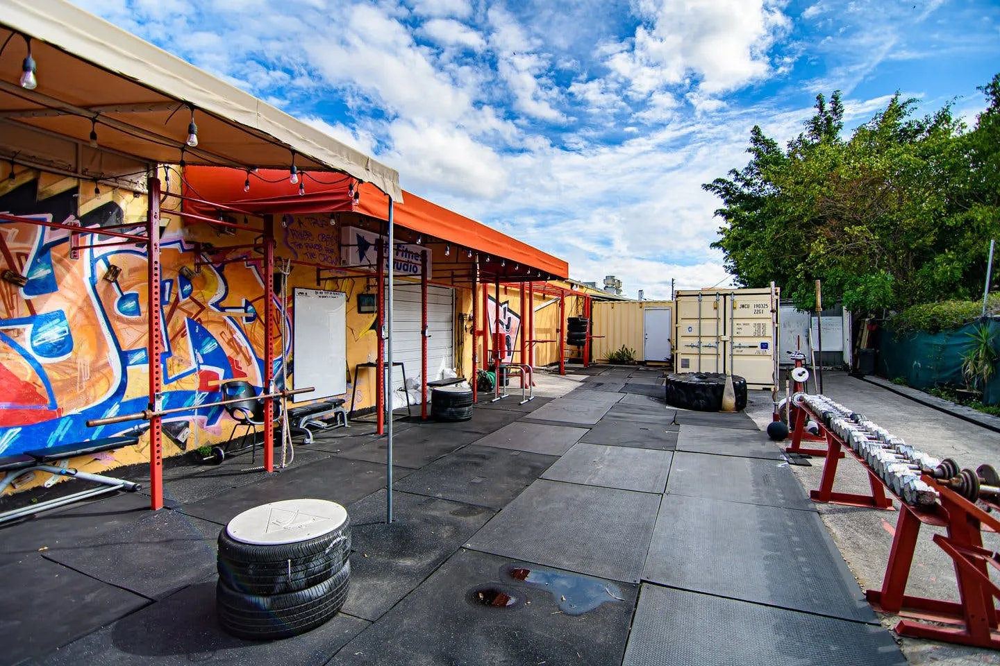 Private Outdoor Industrial Space in Oakland Park — 5