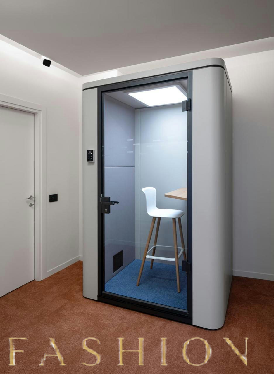 Private Sound-Insulated Pod for Focused Work, 4 sqm, content creation, pop-up rental in Milano