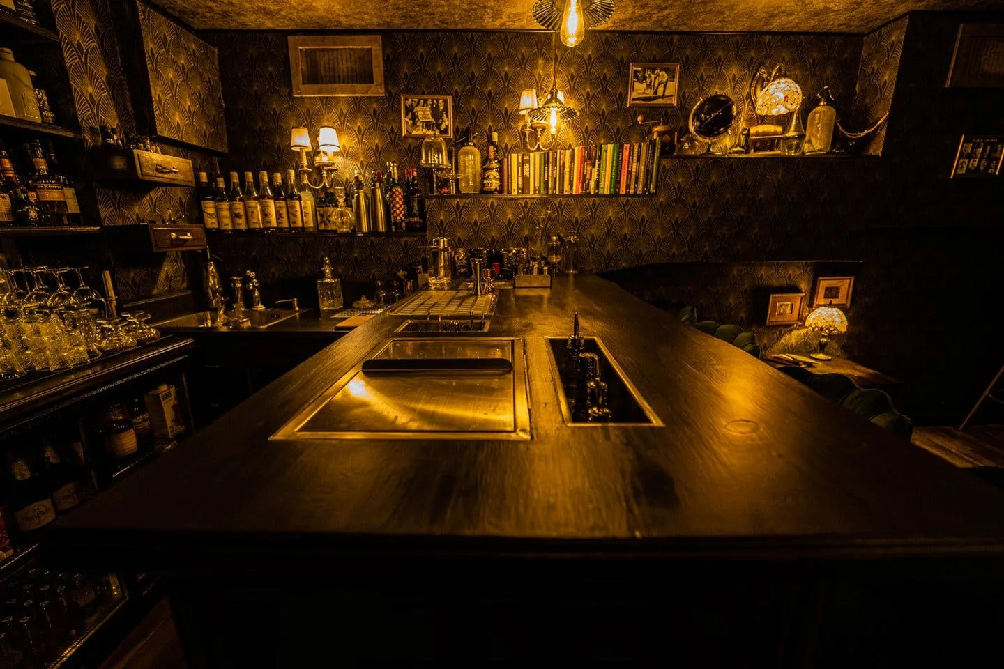 Private Speakeasy Bar on Rue Sedaine, Paris — 4