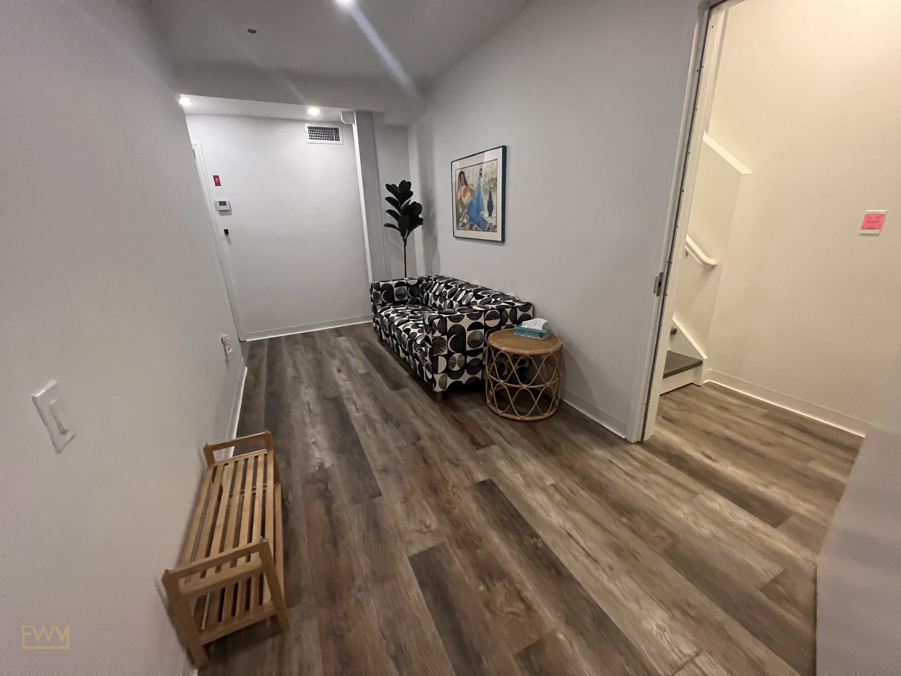 Private Therapy and Massage Rooms for Rent in Williamsburg, 28 sqm, networking event, pop-up rental in Brooklyn, interior vi…