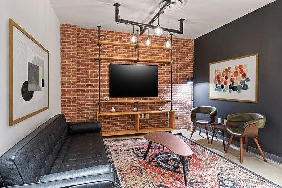 Production Studio with 10,000 Square Feet in Brooklyn — 4