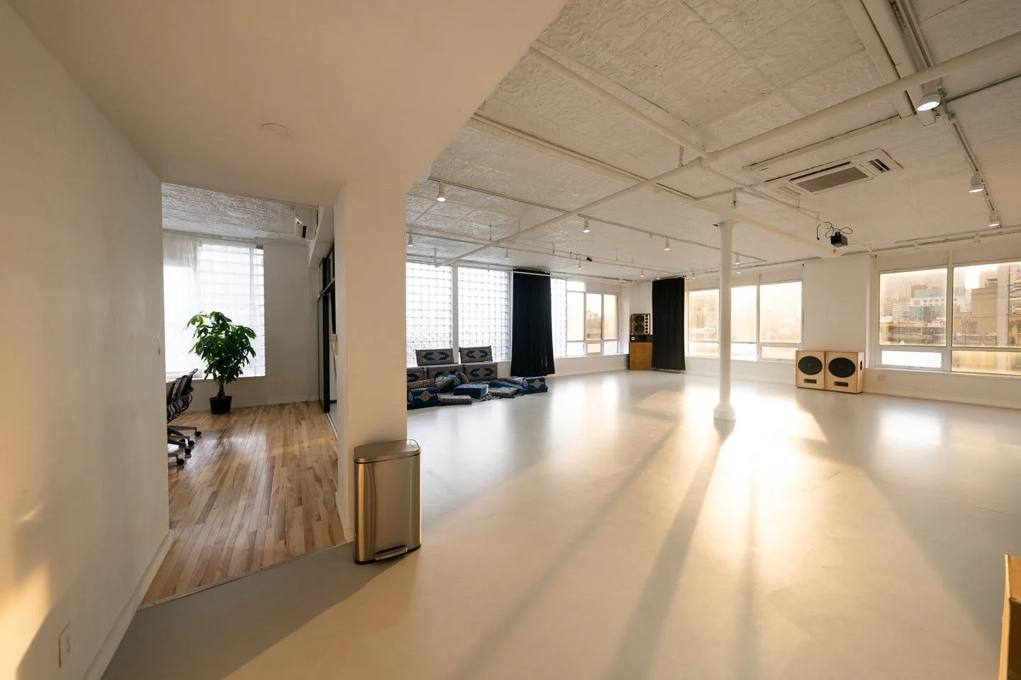 Professional 186 sqm Multi-Purpose Studio in New York