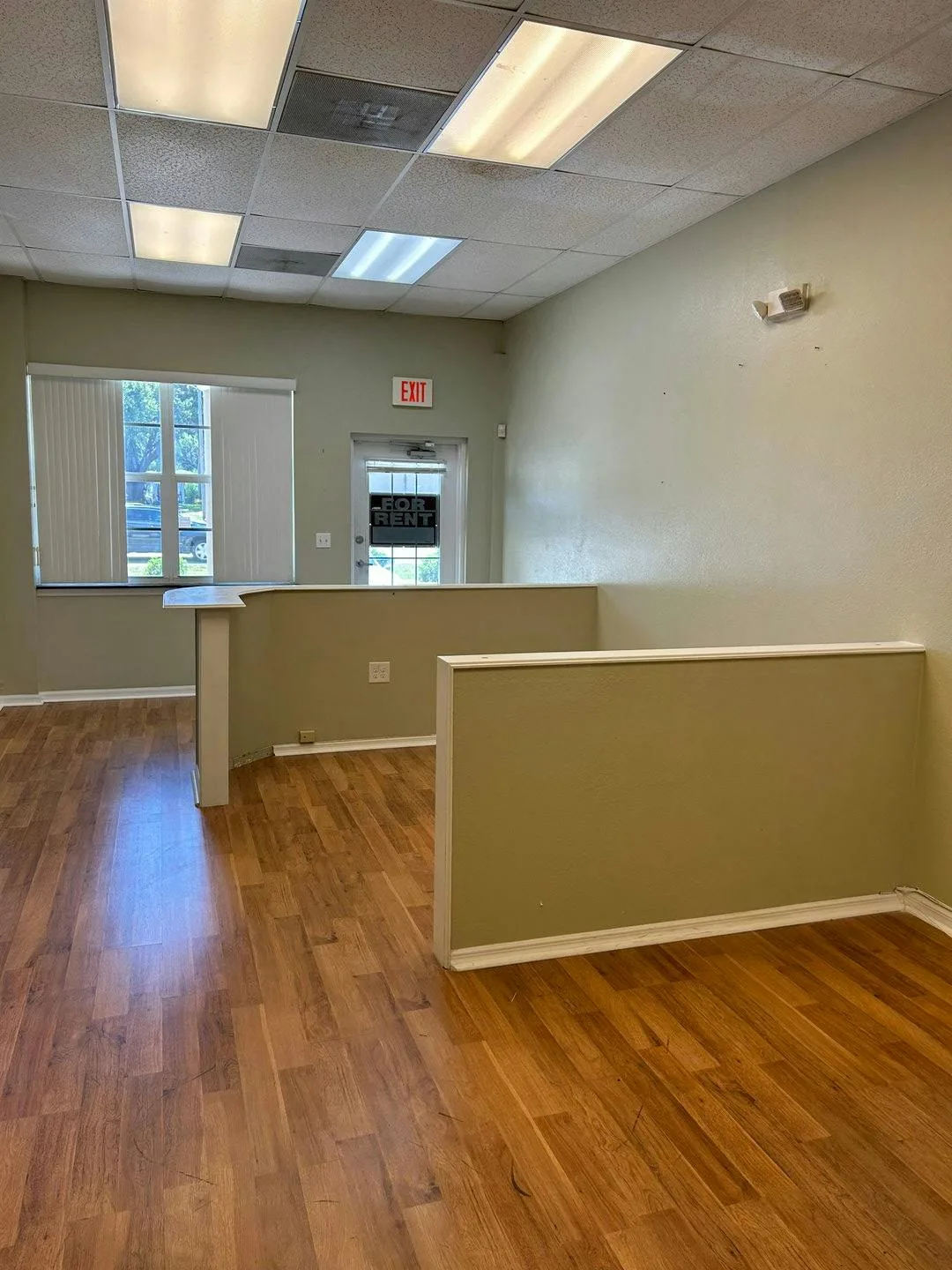 Professional 800 Sq Ft Office and Showroom in Titusville — 2