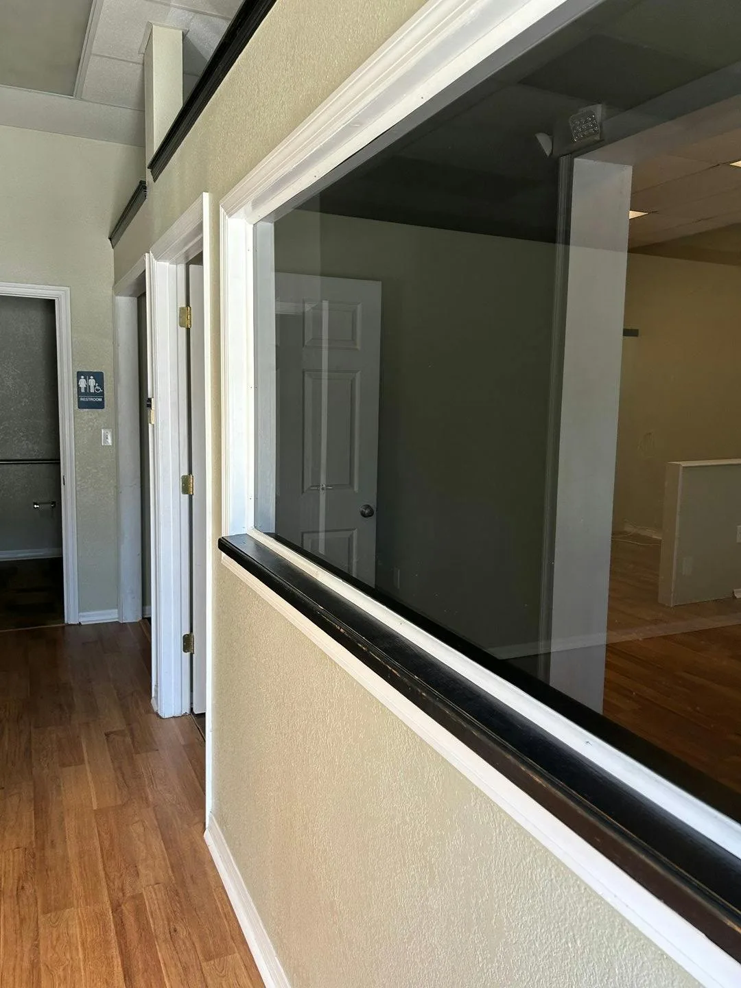 Professional 800 Sq Ft Office and Showroom in Titusville — 5