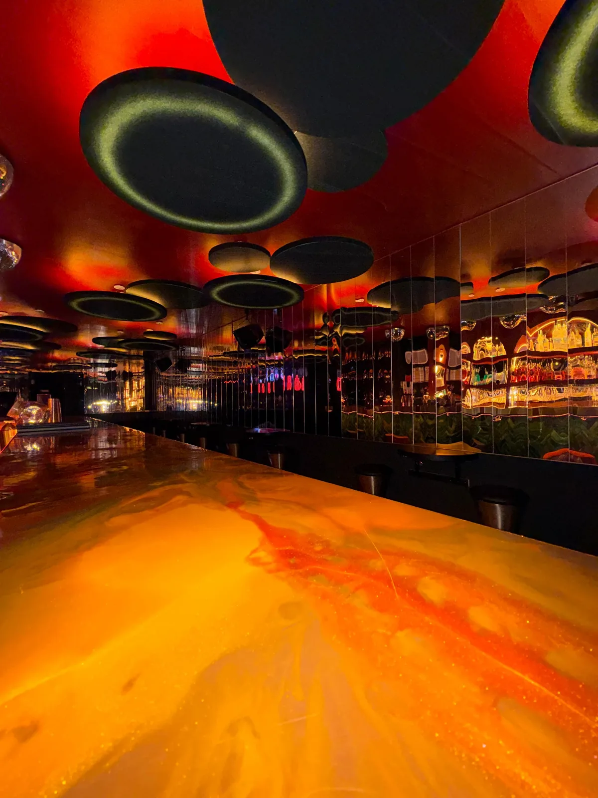 Professional Event Space for Corporate Gatherings in Cannes, 80 sqm, networking event, pop-up rental, additional interior vi…