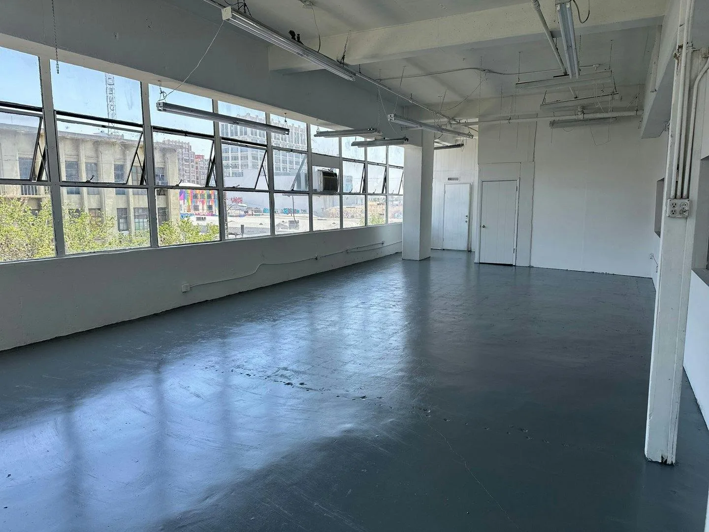 Professional Office Space in South Los Angeles — 4