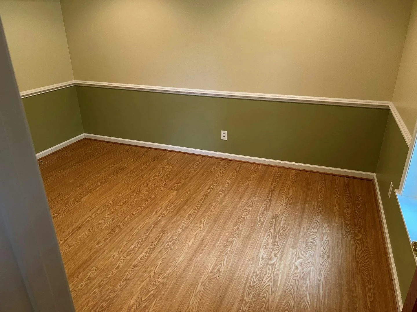 Professional Office Suite on Bent Oaks Drive, Earlysville