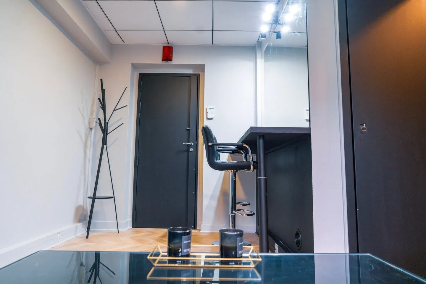 Professional Photo and Film Studio in Paris 16th — 3