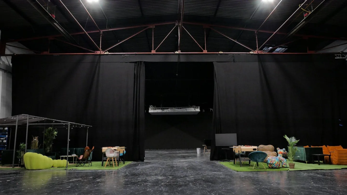 Professional Virtual Production LED Studio in Trappes — 3