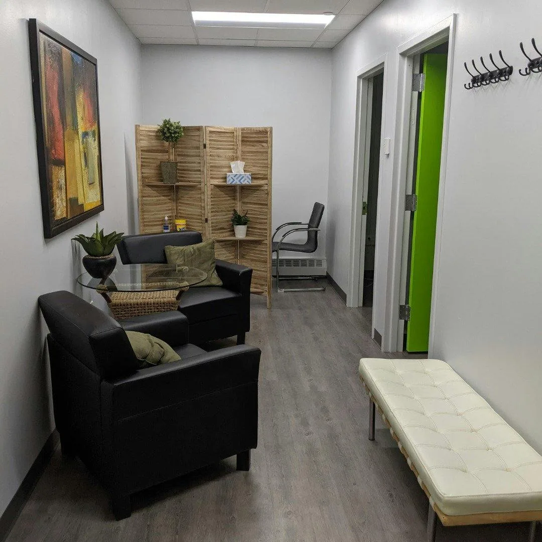 Professional Wellness Suite on Walnut Street, Philadelphia — 3
