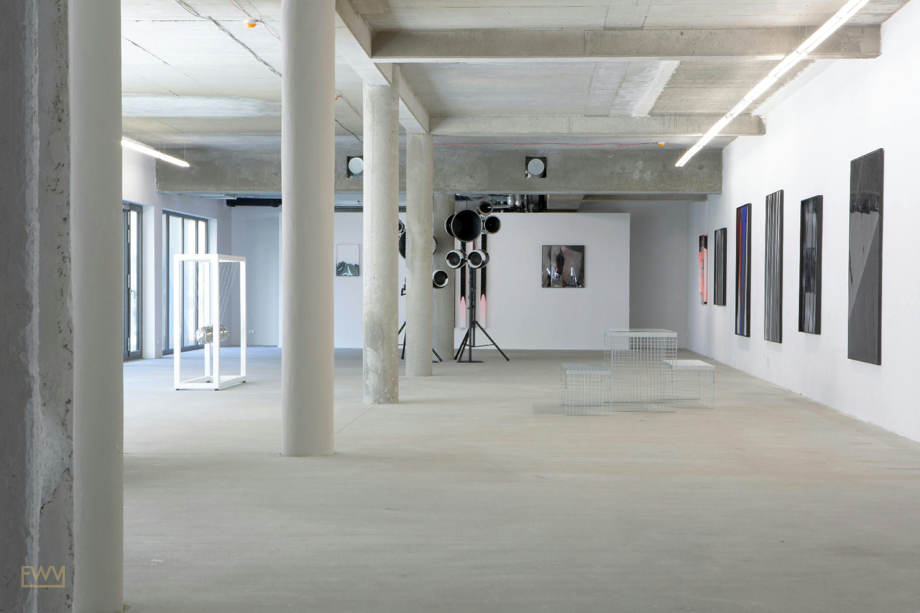 Puristic Art Gallery with Garden at Kurfürstendamm 210, 350 sqm, pop up store in Berlin