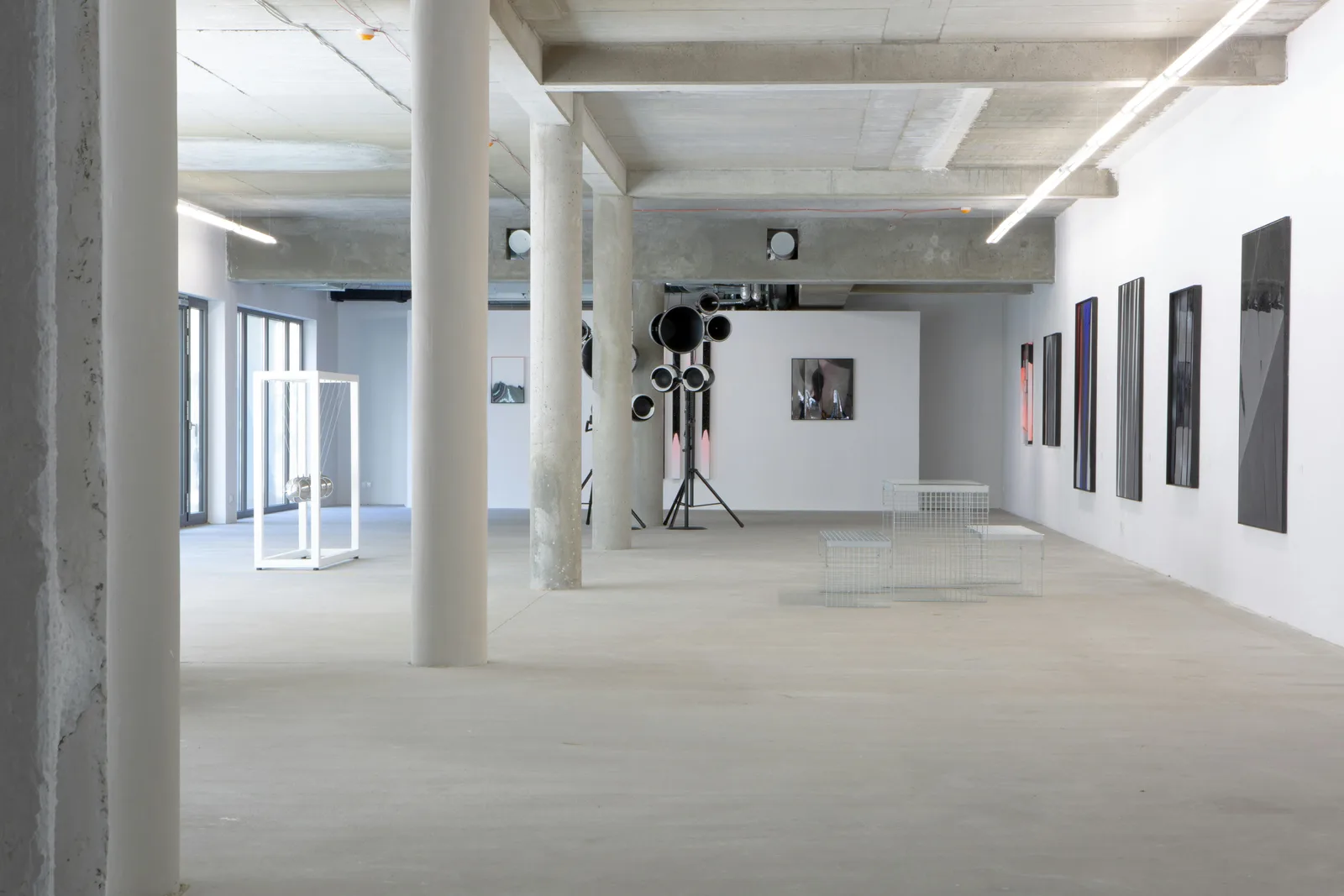 Puristic Art Gallery with Garden at Kurfürstendamm 210