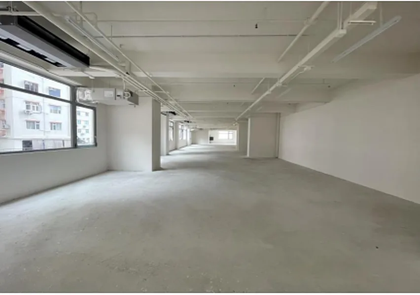 Rare Harbourfront Unit with Impressive Features, 1050 sqm, pop up store in Hong Kong, interior view