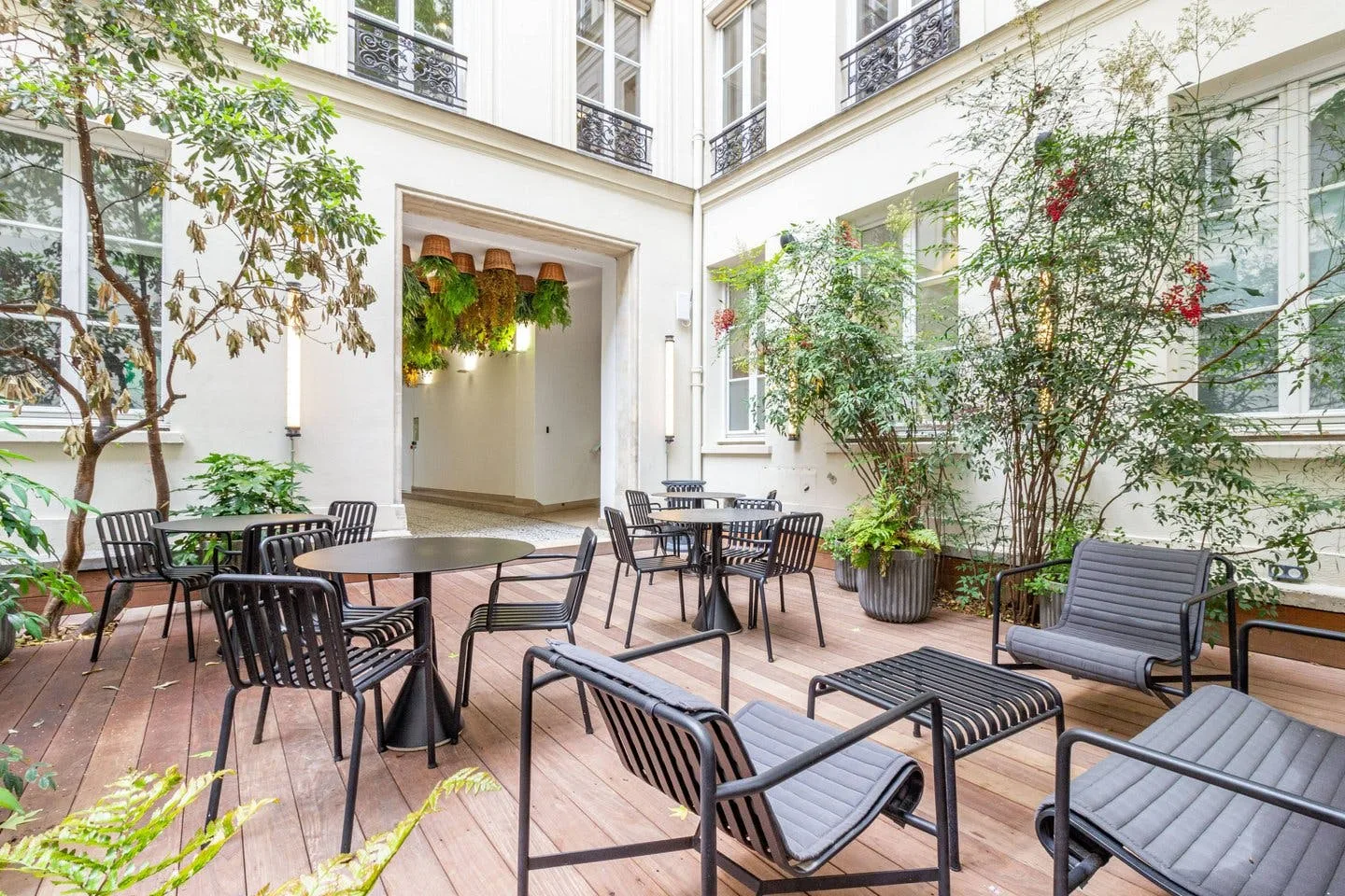 Reception Space with Terrace on Rue Taitbout, Paris — 3