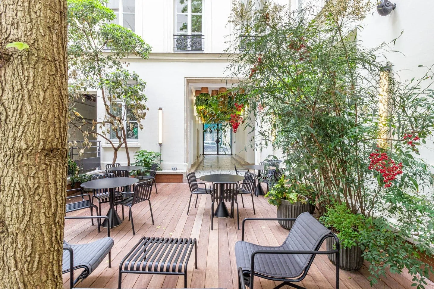 Reception Space with Terrace on Rue Taitbout, Paris — 4