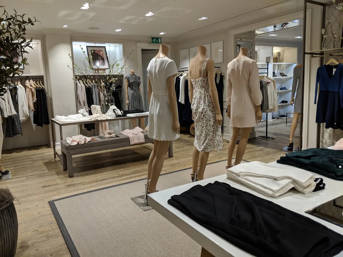 Refurbished Boutique Space for Pop-Up in Seven Dials, 147 sqm, pop up store in London, third interior view