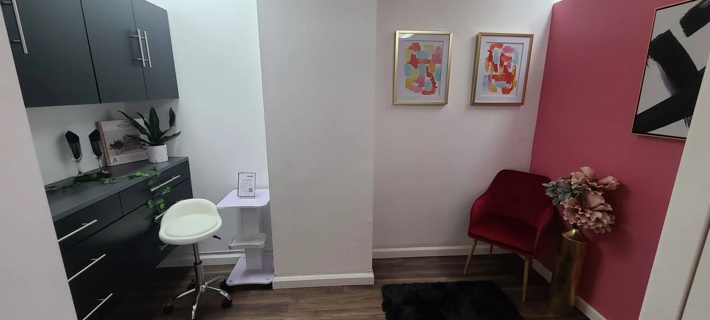 Remodeled Beauty Studio in Downtown Los Angeles — 4