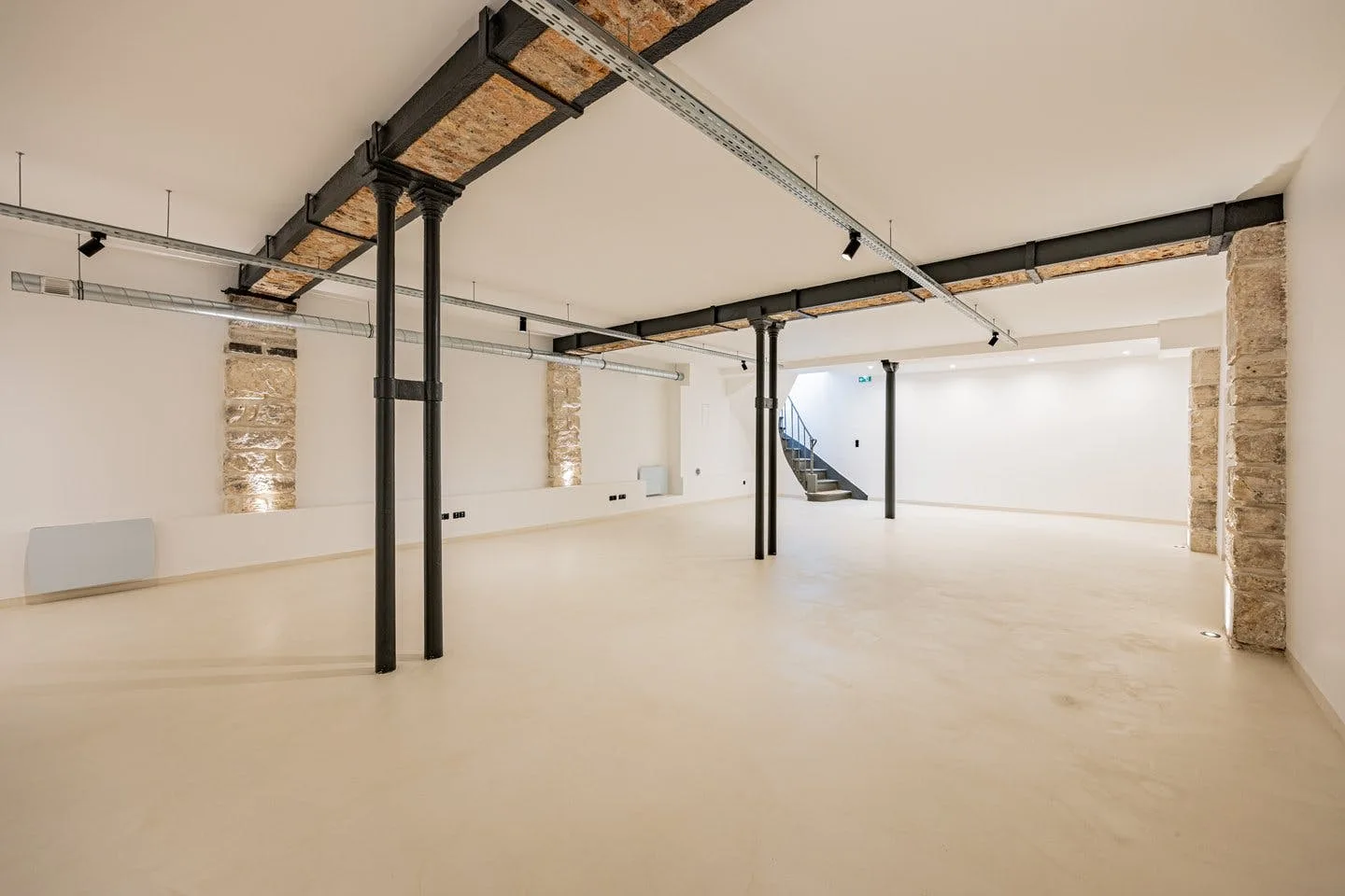 Renovated 525 sqm Industrial Space in Le Marais, Paris — 2