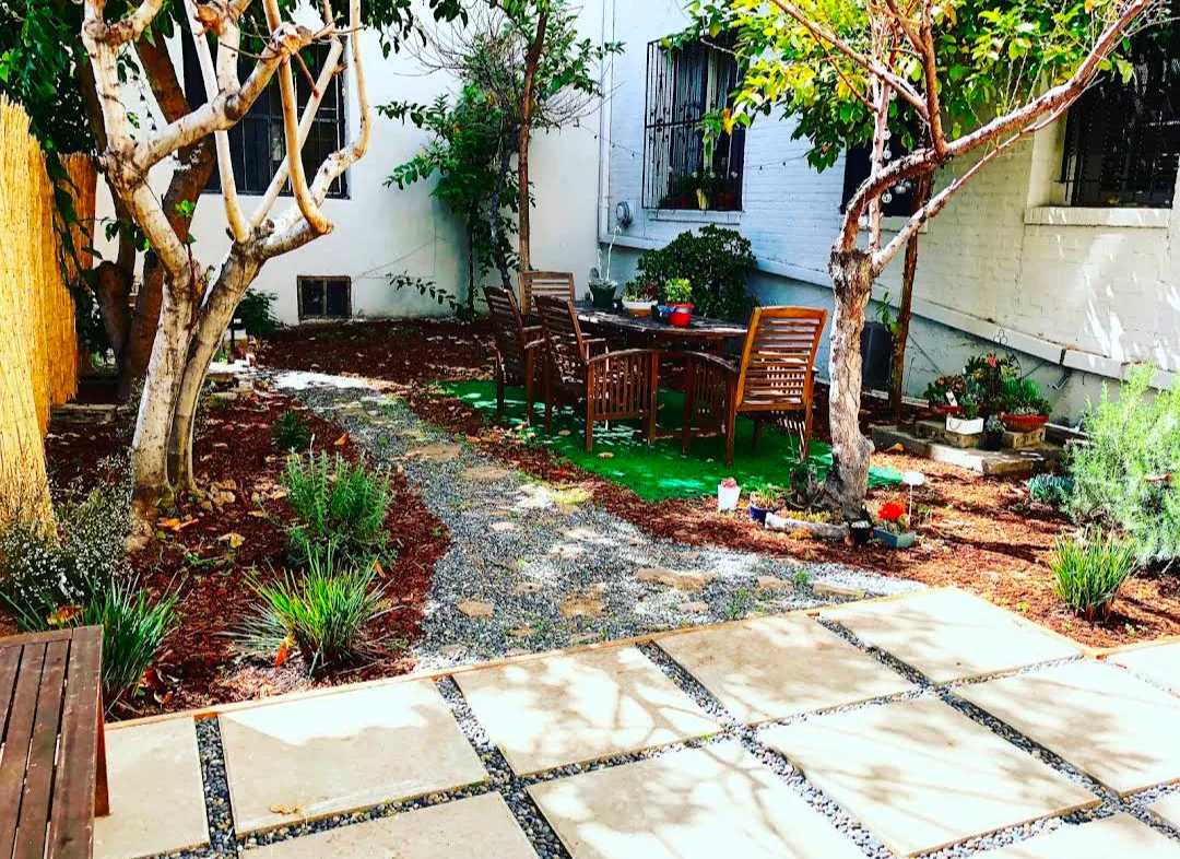 Renovated First Floor Dance Studio on Vermont Avenue, 93 sqm, showroom presentation, pop-up rental in Los Angeles, additiona…
