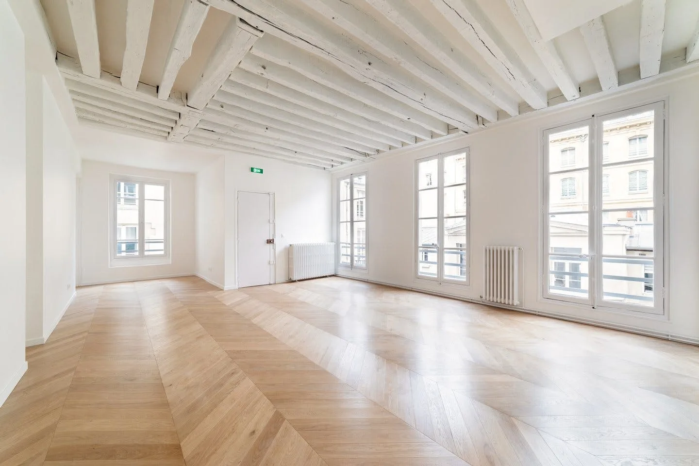 Renovated Showroom on Rue du Faubourg Saint Honoré