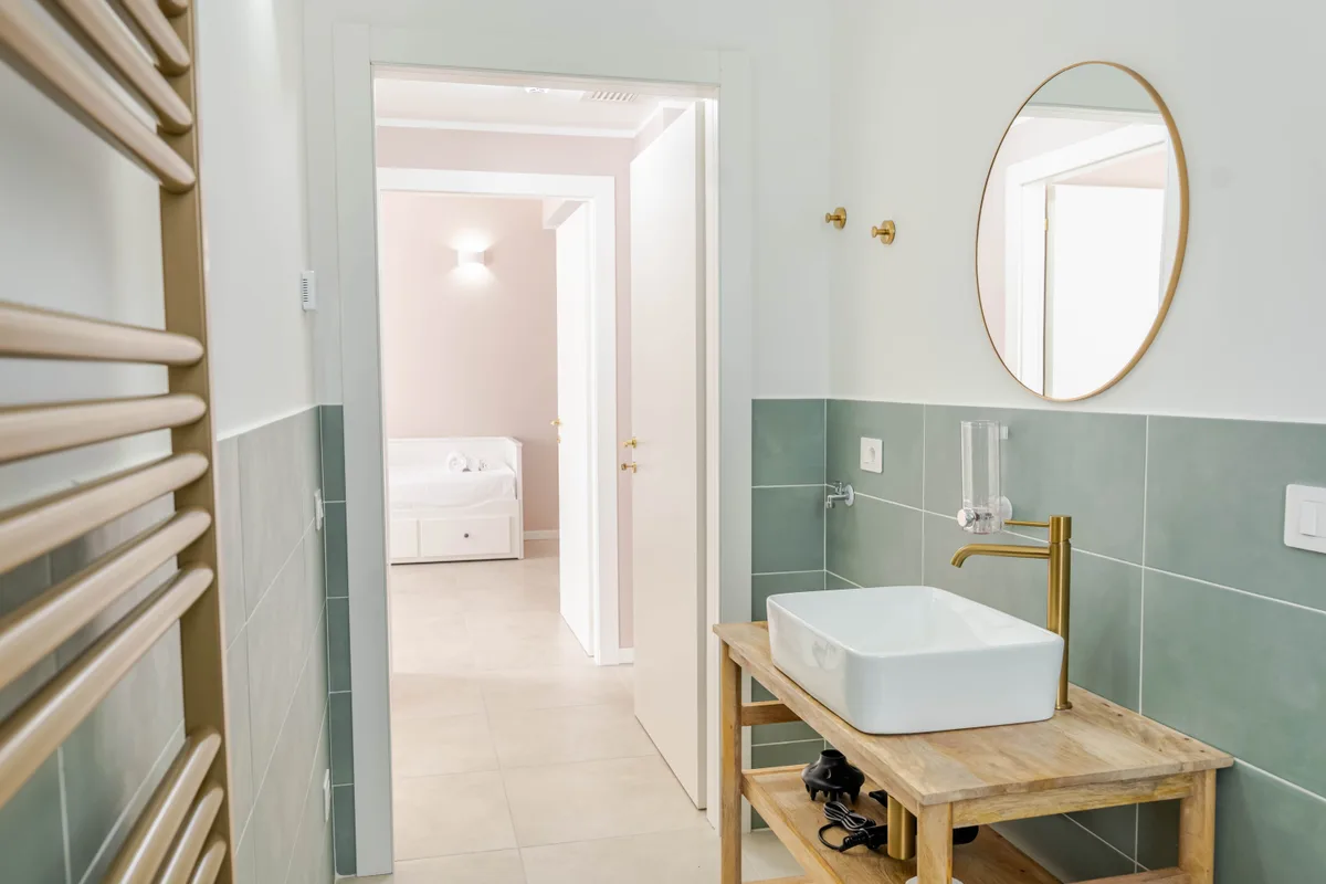 Residential Production Set – 12 Furnished Apartments, 60 sqm, photo shoot, pop-up rental in Cologno Monzese, additional inte…