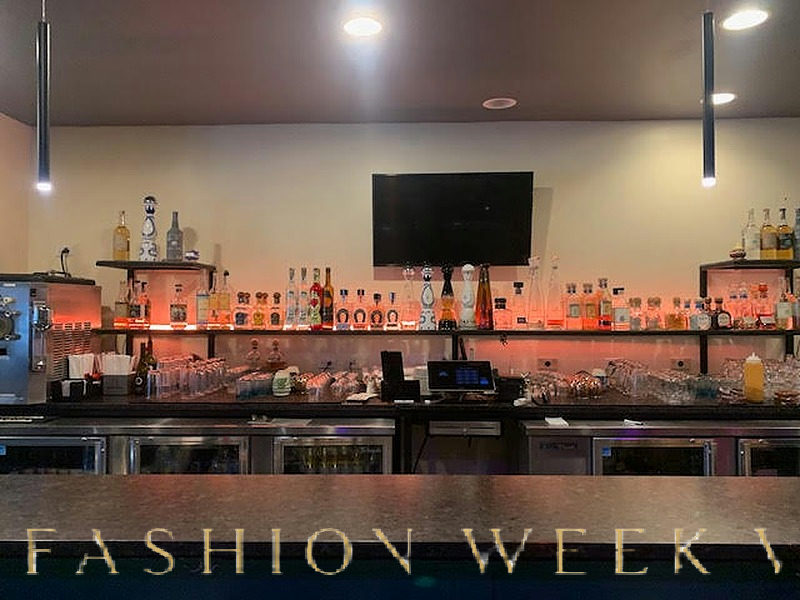 Restaurant/Retail Space for Lease on N. Halsted, 218 sqm, pop up store in Chicago, third interior view