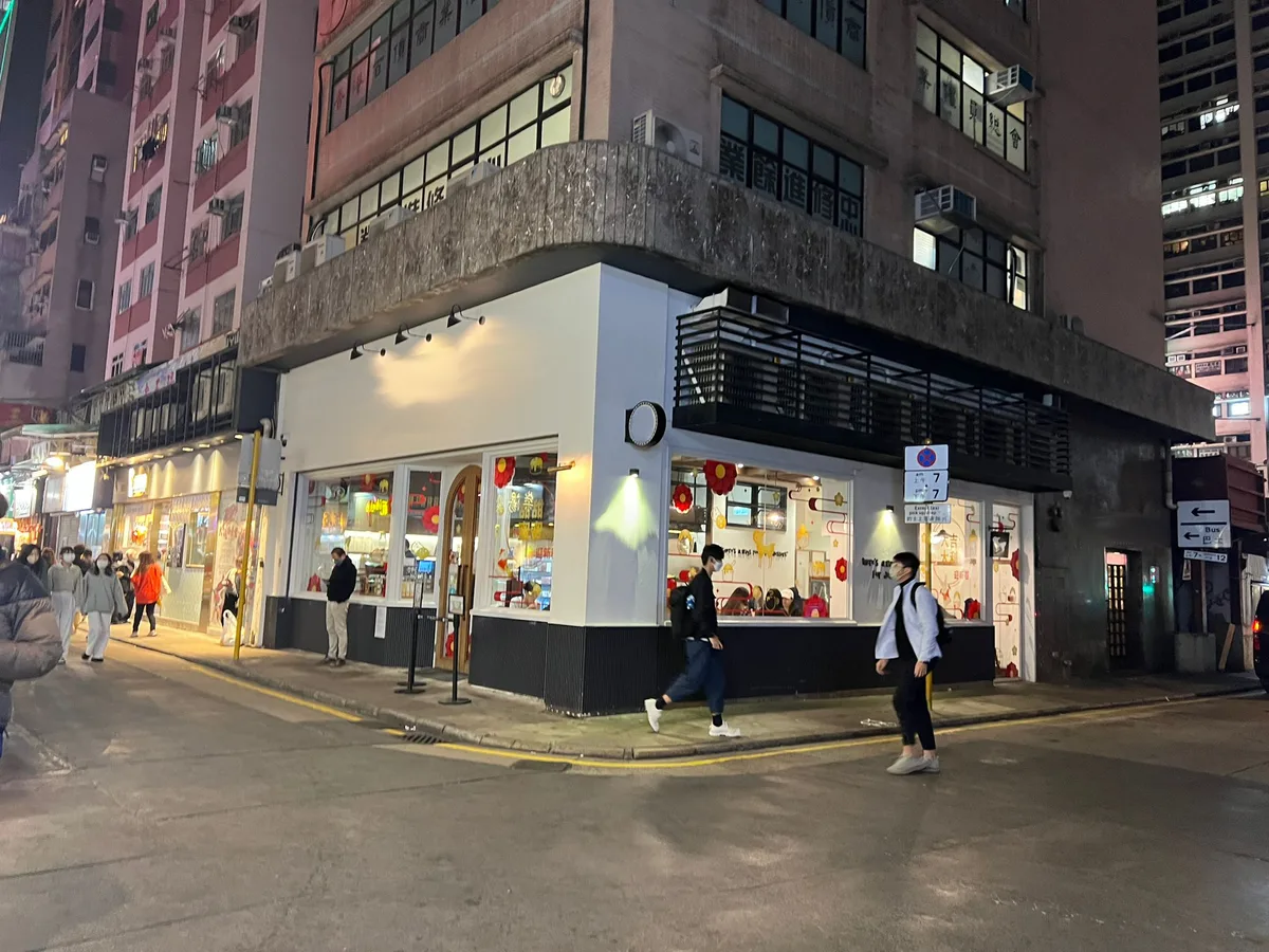 Restaurant Space Available in Causeway Bay, 163 sqm, retail activation, pop-up rental in Hong Kong, second interior view
