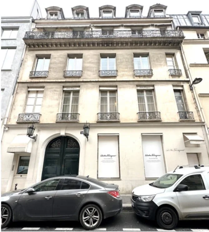 Retail and Gallery Space on Rue de Grenelle, Paris