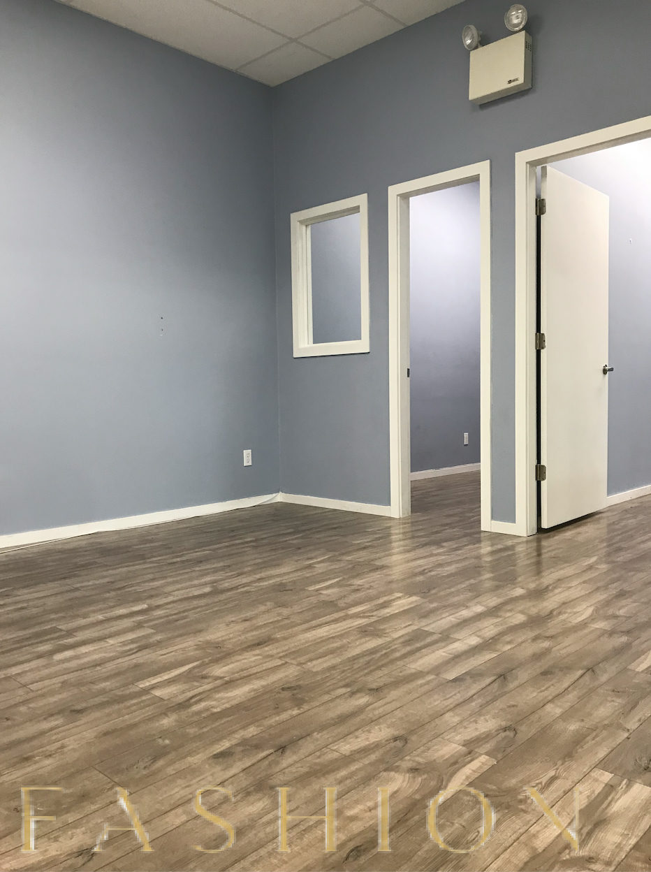 Retail and Office Space for Lease at Aberdeen Square, 38 sqm, pop up store in Richmond, third interior view