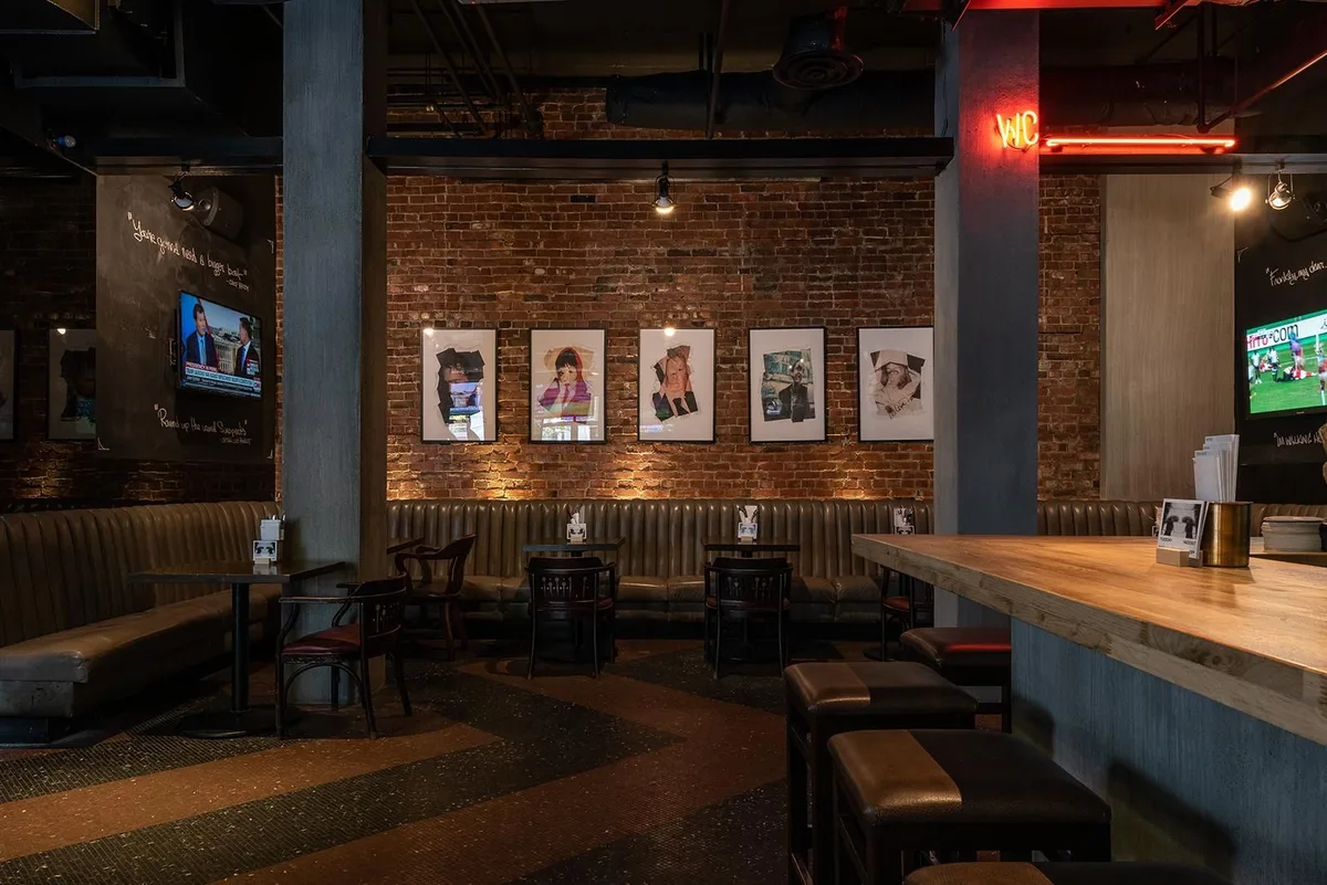 Retail and Restaurant Spaces in Historic Korn Walker Block, 403 sqm, retail activation, pop-up rental in Seattle, second int…