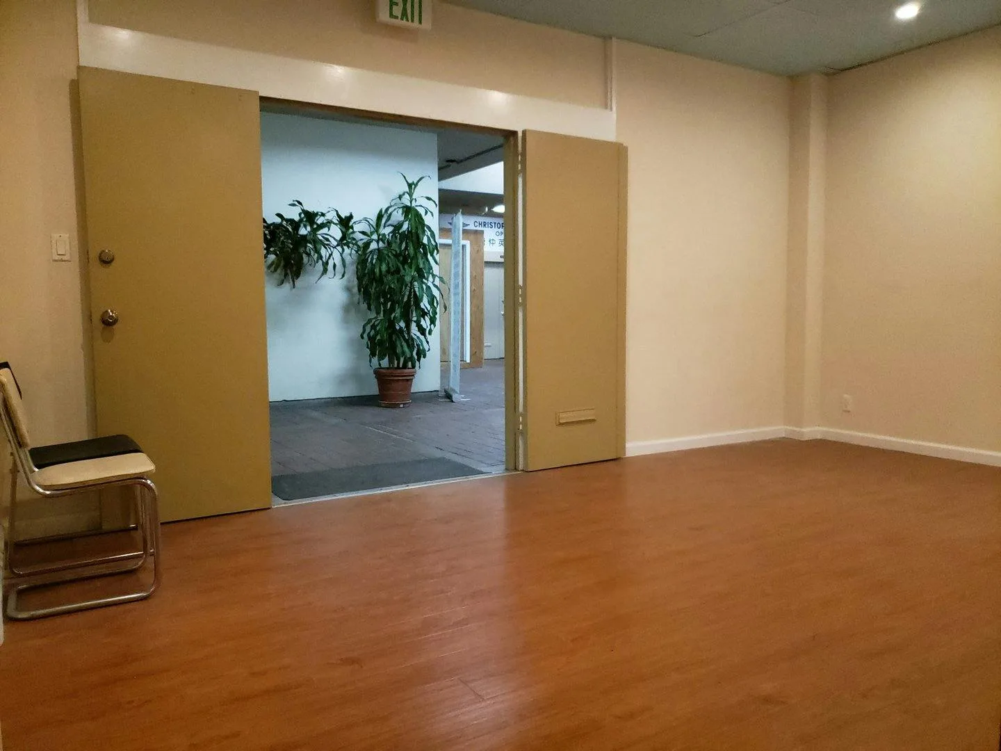 Retail and Showroom Space on Stockton Street, San Francisco — 2