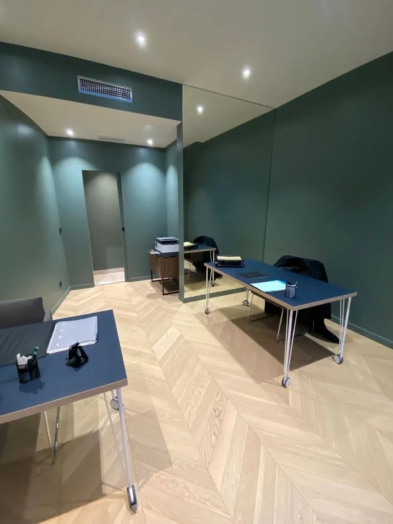 Retail Boutique on Rue des Gravilliers, Paris — 2
