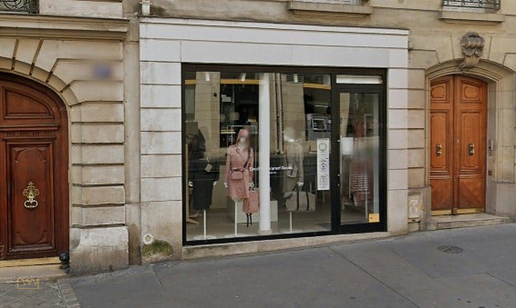 Retail Boutique on Rue du Four in Paris, 50 sqm, pop up store
