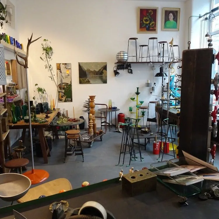 Retail Gallery and Studio Space on Brunnenstraße, Berlin — 5
