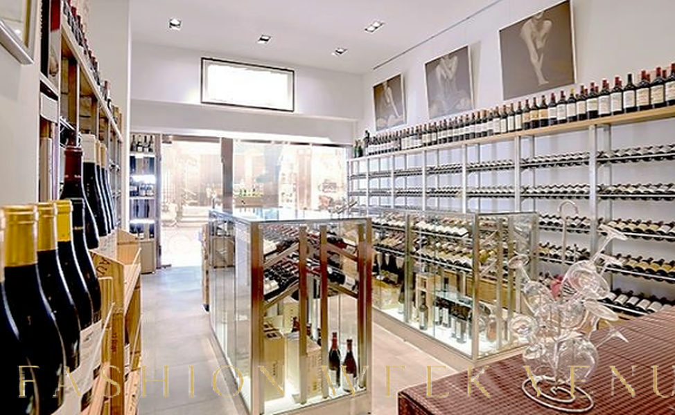 Retail Shop for Rent in Tsim Sha Tsui, 104 sqm, pop up store in Hong Kong