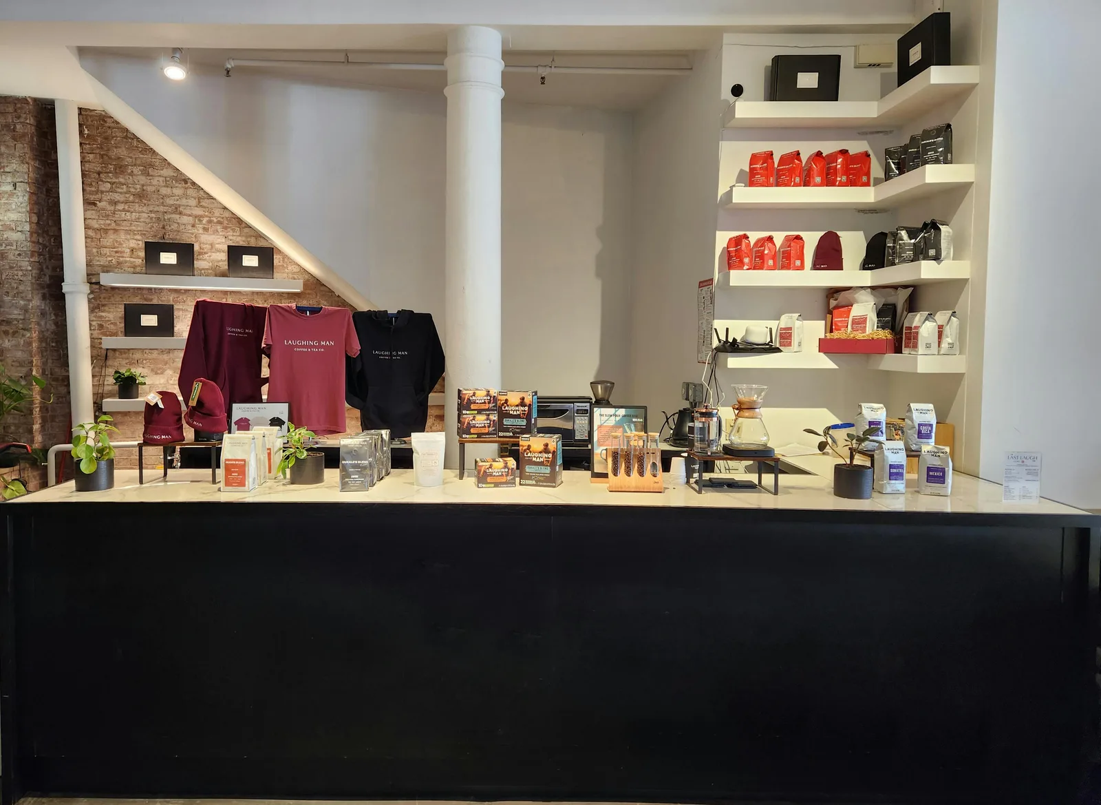 Retail Space at Laughing Man Cafe in Tribeca, New York — 4