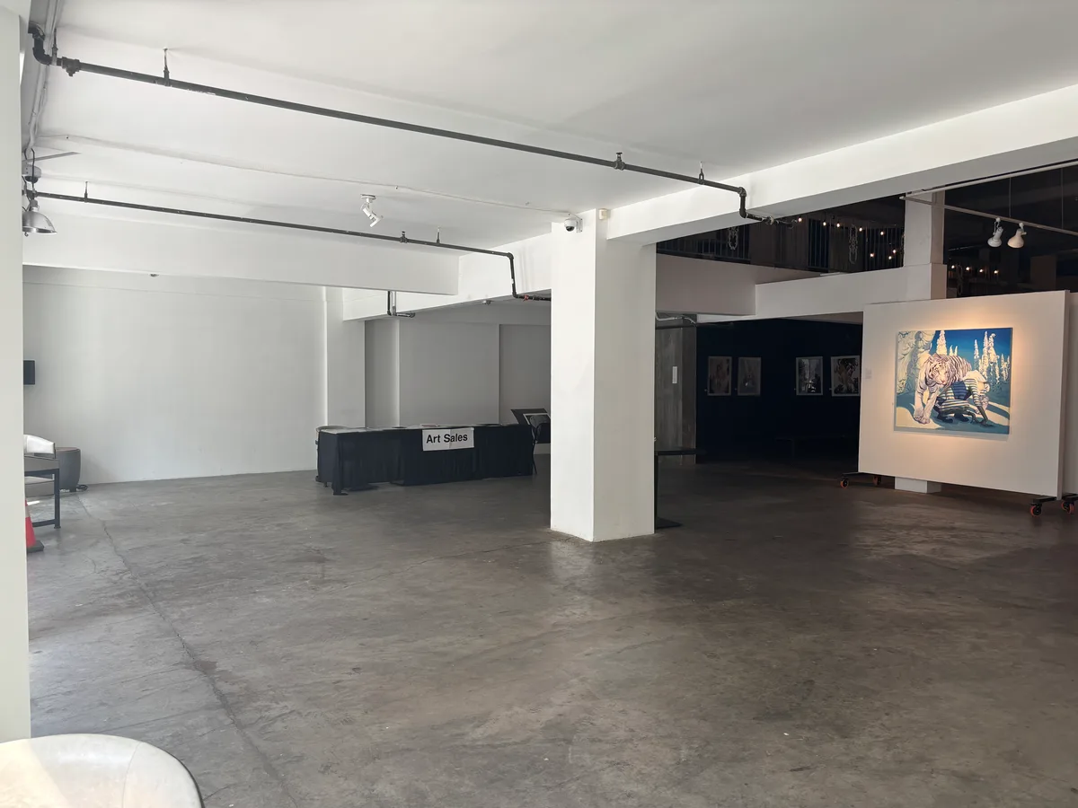 Retail Space Available for Coffee Vendor in Historic Core, 47 sqm, pop up store in Los Angeles, second interior view