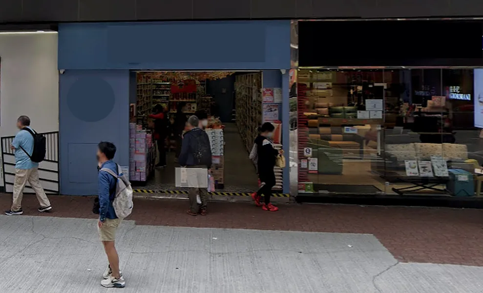 Retail Space Available in Mong Kok Shopping Center, 158 sqm, retail activation, pop-up rental in Hong Kong