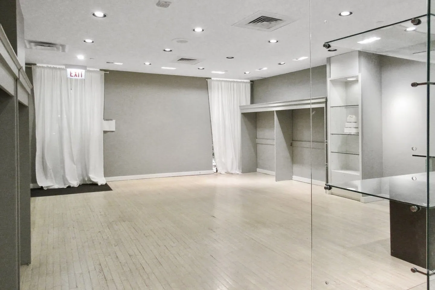 Retail Space for Events and Pop-Up Stores in Chicago — 2