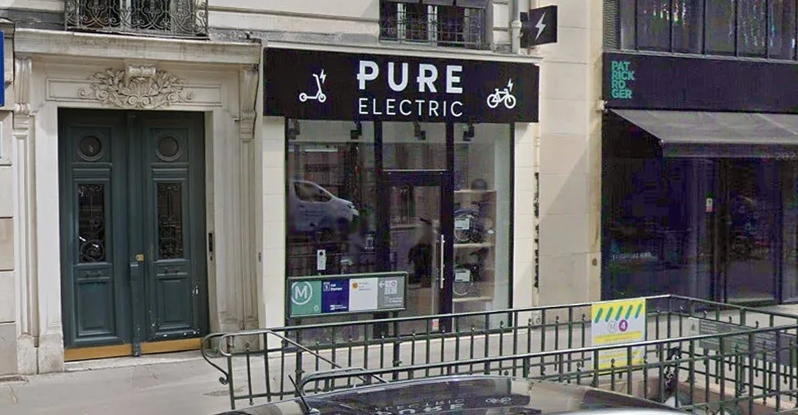 Retail Space for Rent on Boulevard Saint-Germain, Paris