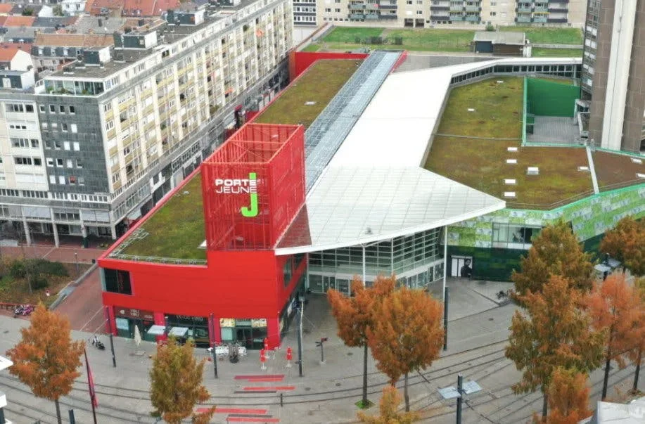 Retail Space in Porte Jeune Mulhouse Shopping Center — 3